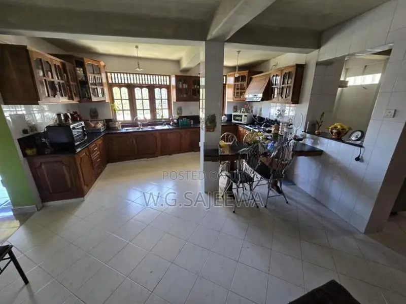 3 Storey house sale in Kandy