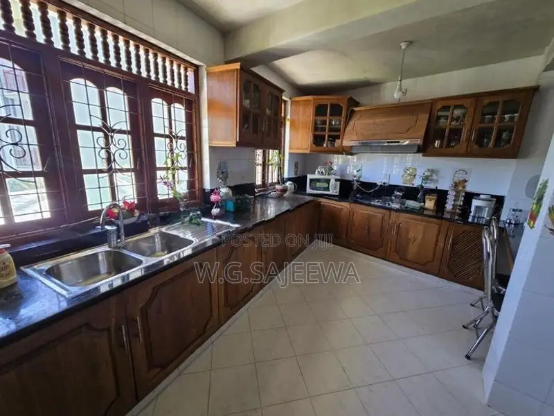 3 Storey house sale in Kandy