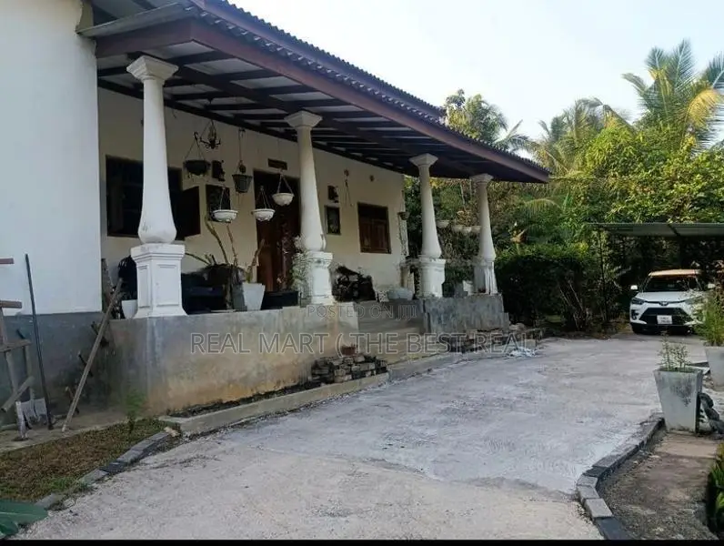 PANAGODA : 4BR (61.5P) Colonial HOUSE FOR SALE