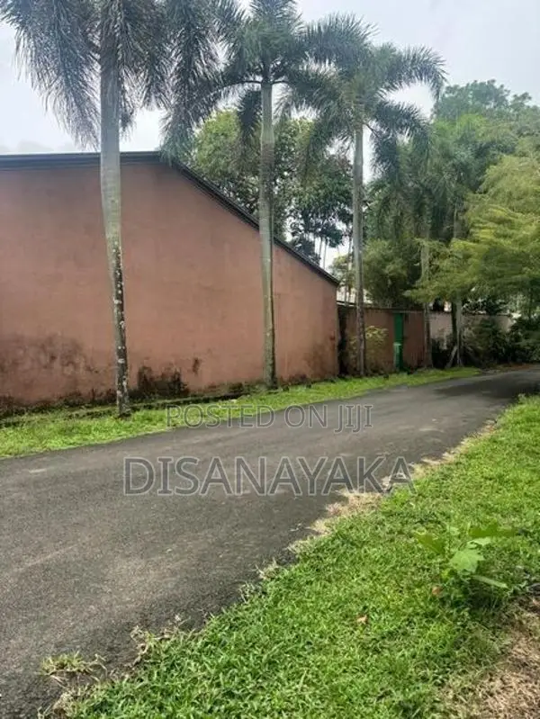 Super Land for Sale in Nugegoda Ds30370