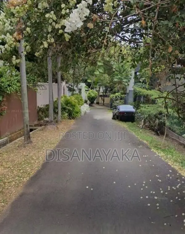 Super Land for Sale in Nugegoda Ds30370