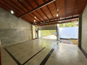 Luxury Modern Living - Brand-New House From Madapatha Piliyandala