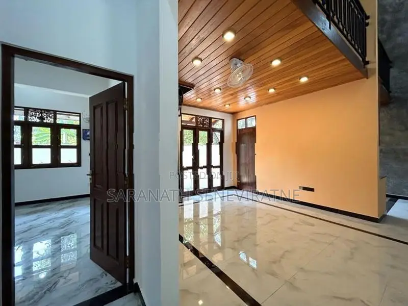 Luxury Modern Living - Brand-New House From Madapatha Piliyandala