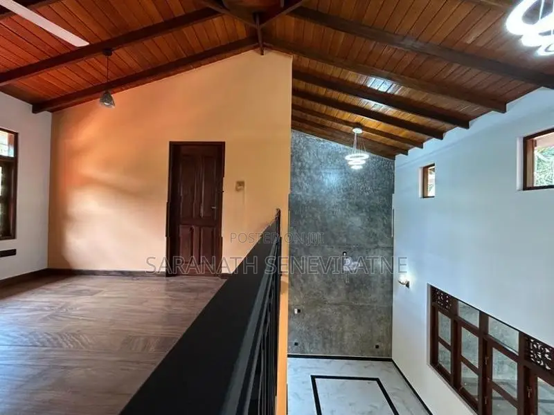 Luxury Modern Living - Brand-New House From Madapatha Piliyandala