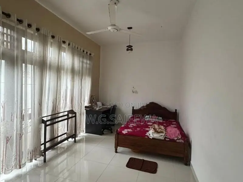 Ja-Ela Araliya Garaden 15.80perch 4Bedroom Luxury House for sale