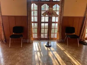 Villa for sale in Nuwara Eliya