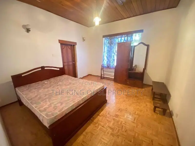 Villa for sale in Nuwara Eliya