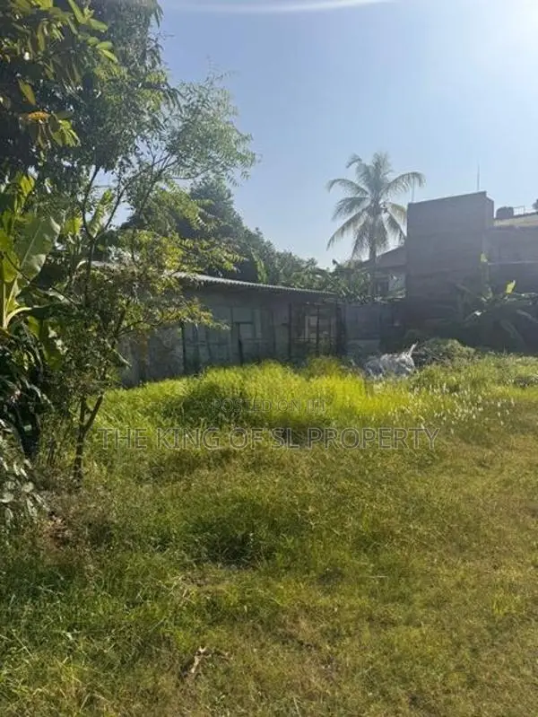 Land for sale in Rathmalana