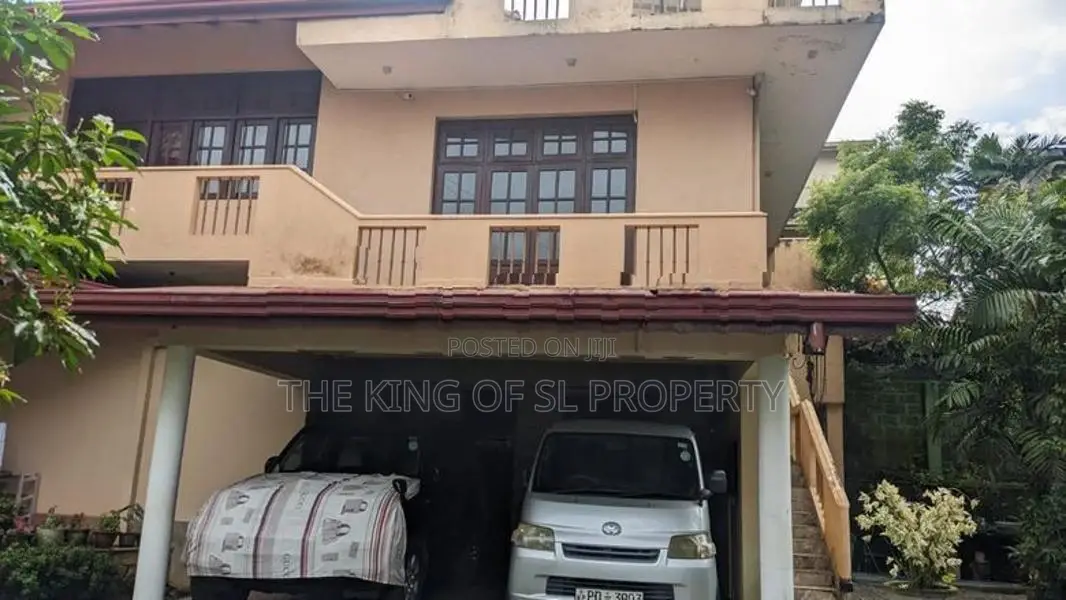 House for sale in Battaramulla