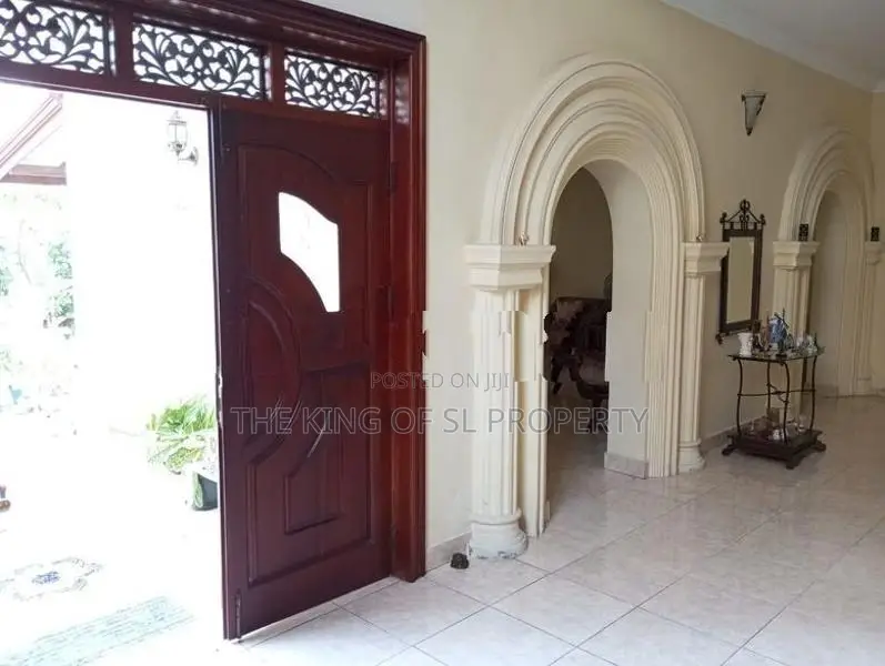 House for sale in Nawala