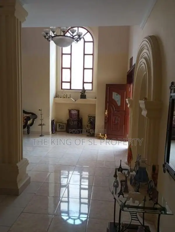 House for sale in Nawala