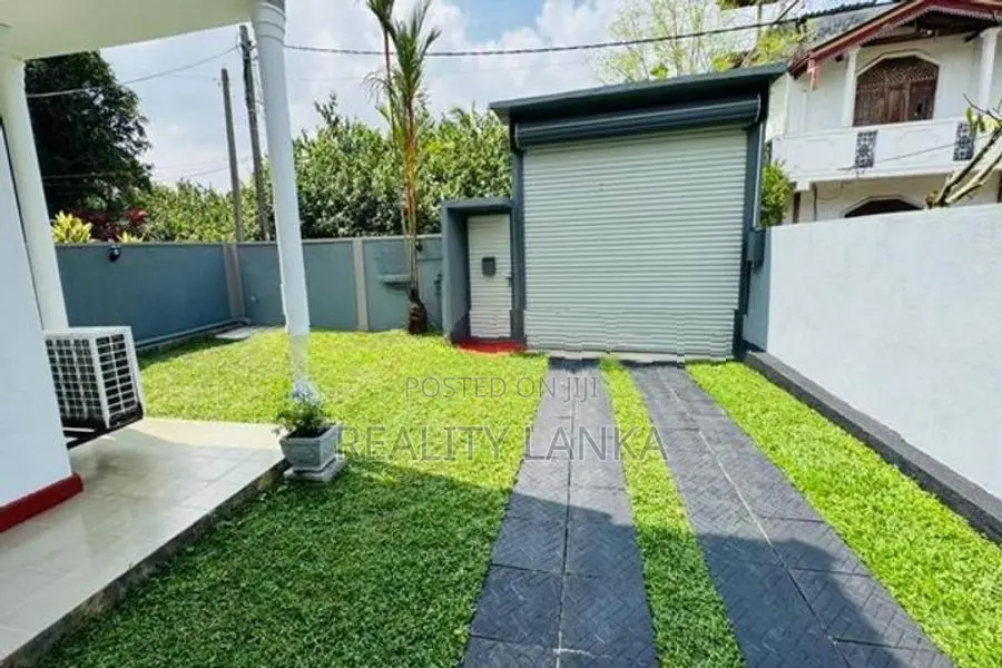 House for sale (3947) Kelaniya
