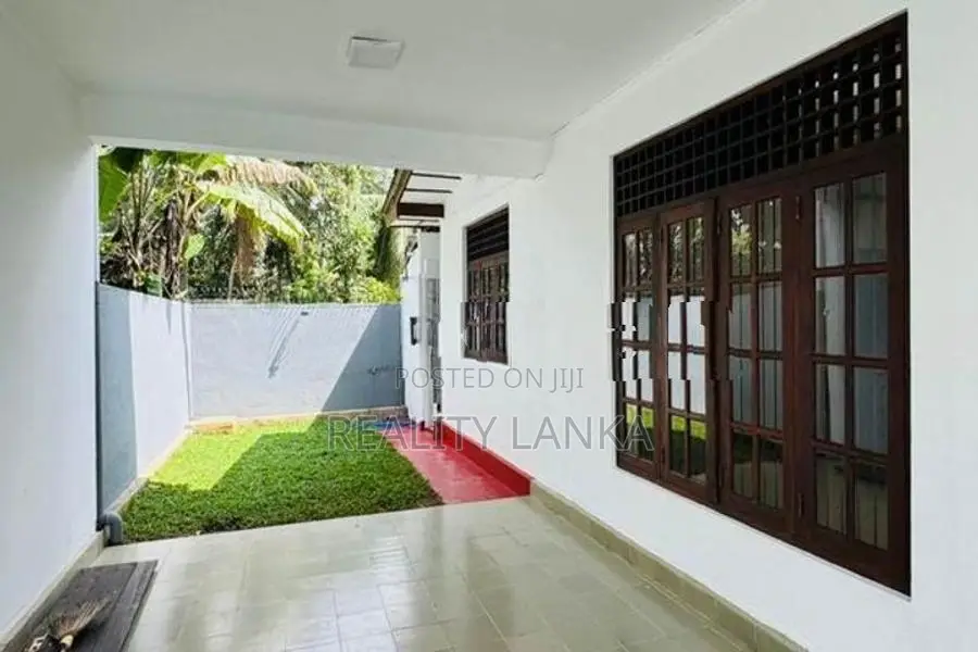 House for sale (3947) Kelaniya