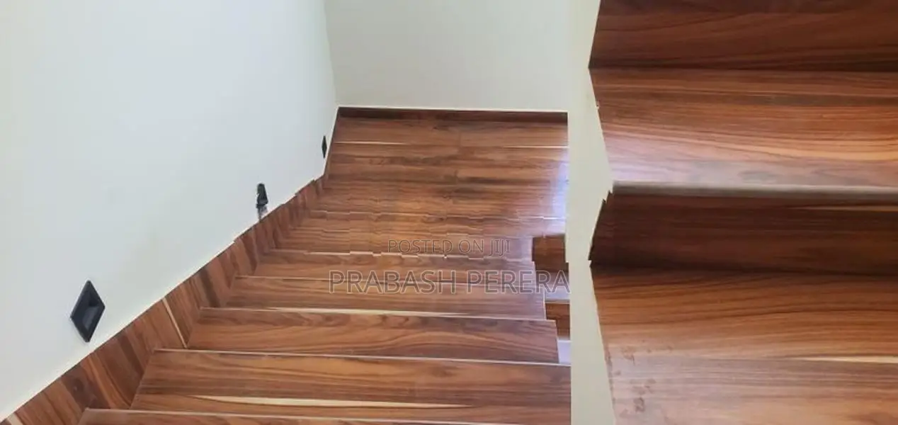 Unfurnished 2 Storeyed House for Rent in Kahathuduwa