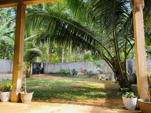 පස්යාල මල්හෑවෙන් අංගසම්පූර්ණ නිවසක්