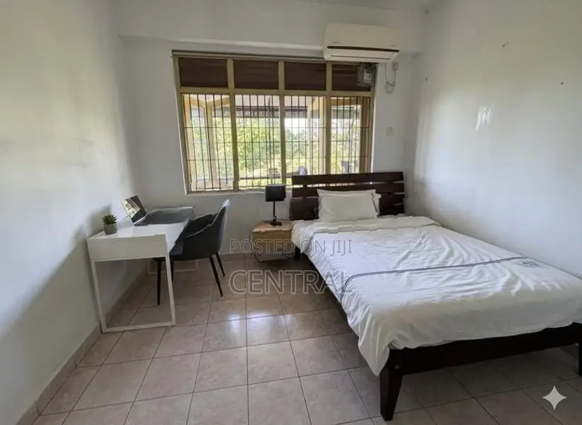 3 Bedroom apartment for sale in Colombo 5 (C7-9583)