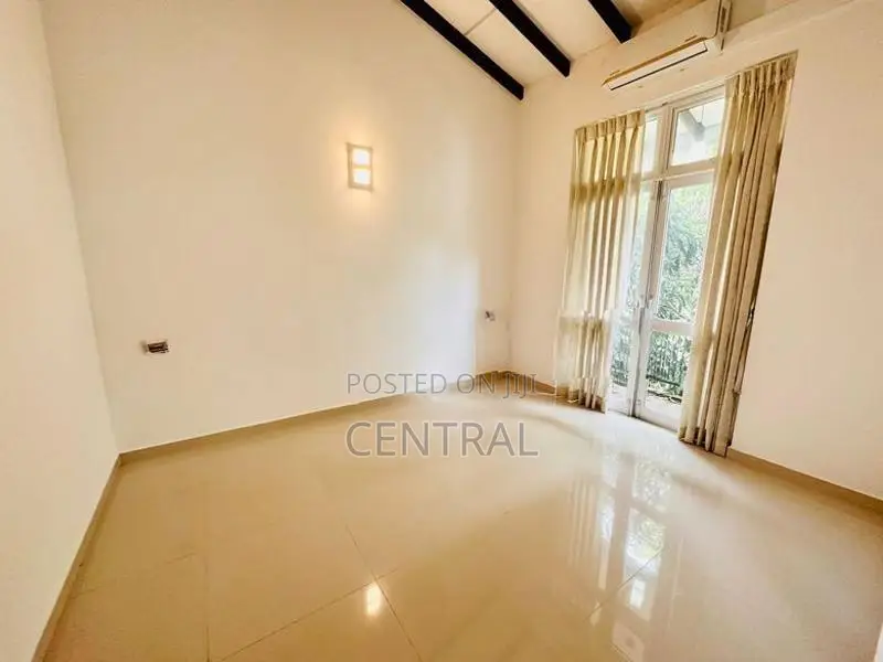 3 Bedroom apartment for sale in Thalawathugoda (C7-10009)