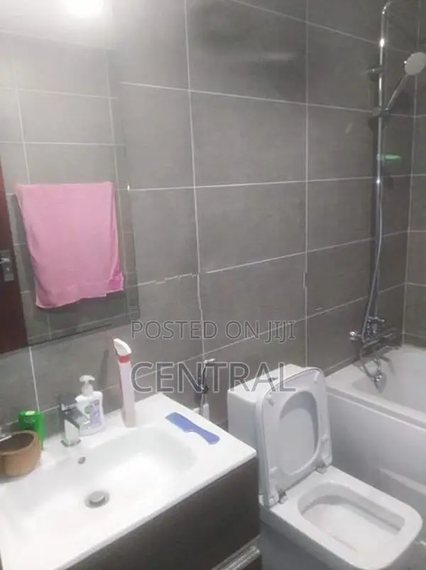 2 Bedroom apartment for sale in Astoria, Colombo 3 (C7-10012)