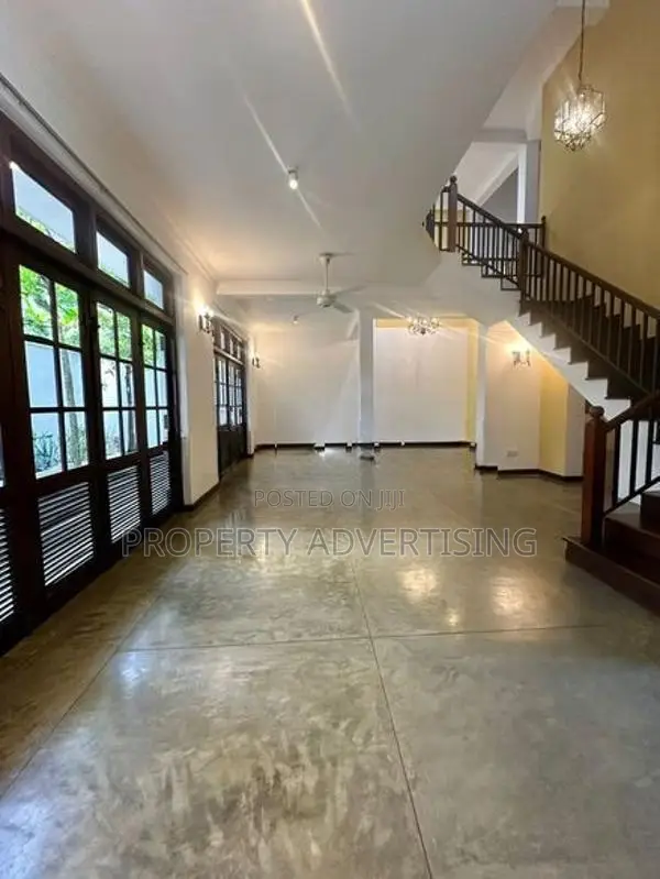 House for sale in Mirihana