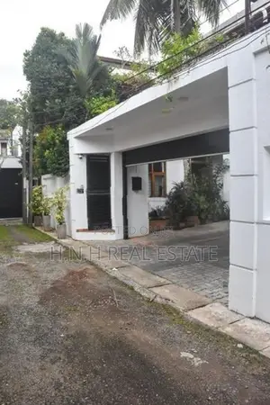 House for sale in nawala