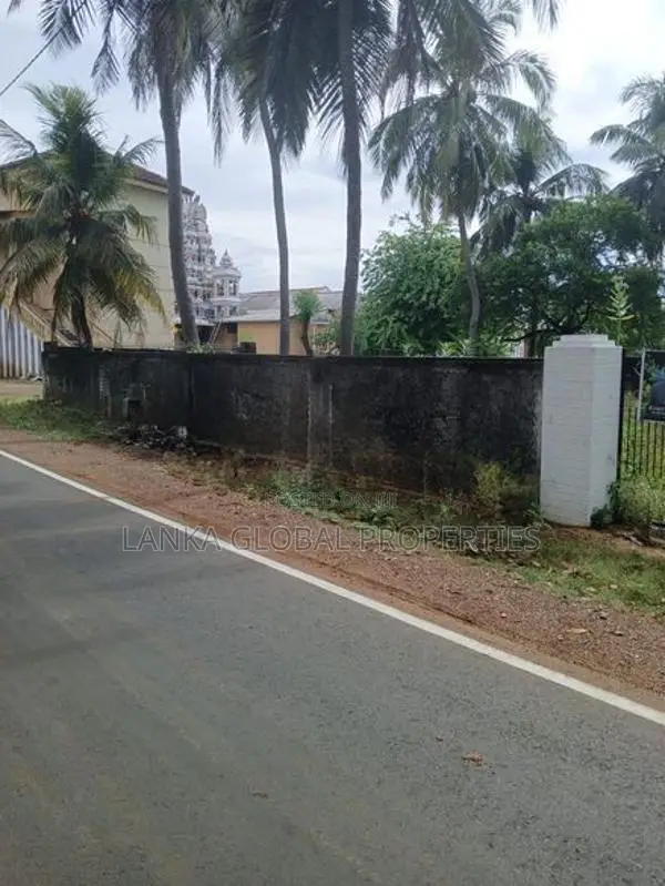 Land for Sale – Columbuthurai
