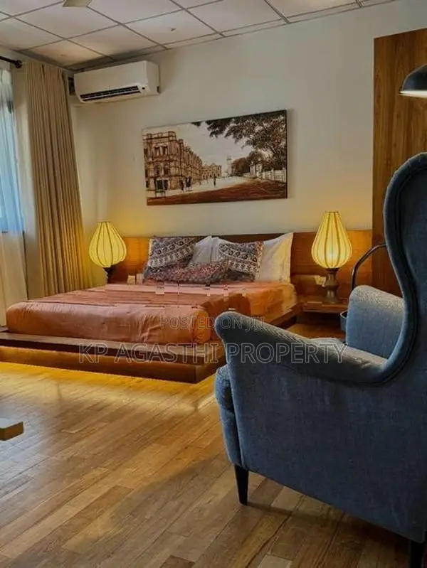 hotel and house for Rent
