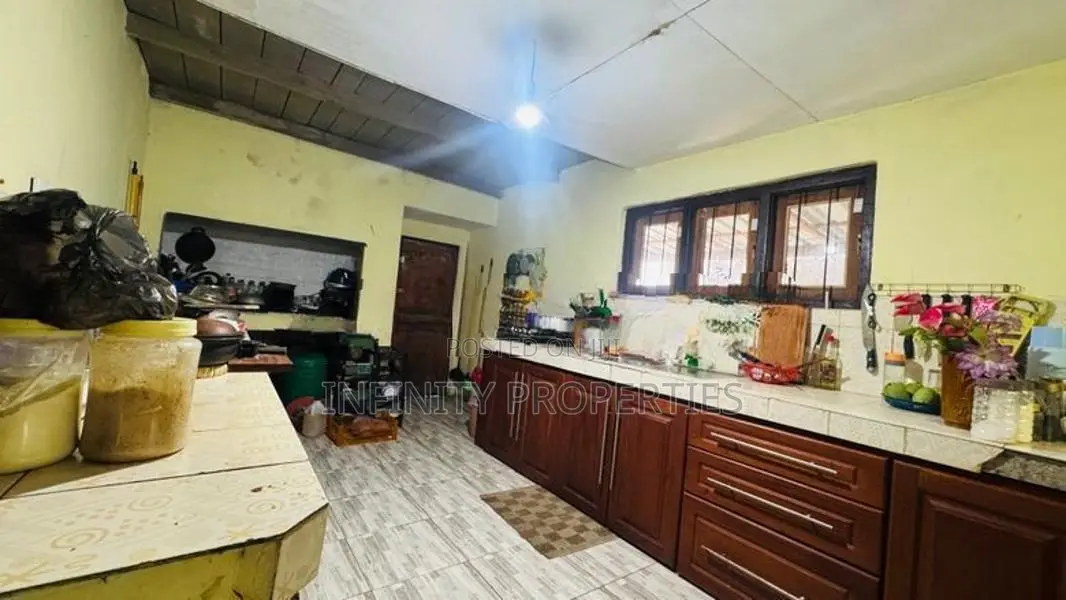 Land with House for Sale Horana Colombo Main Road (SA-09)