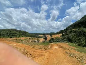 කොළඹ නගරය පෙනෙන මානයේ සුන්දරම වටපිටාවක වටිනා බිම් කොටසක්