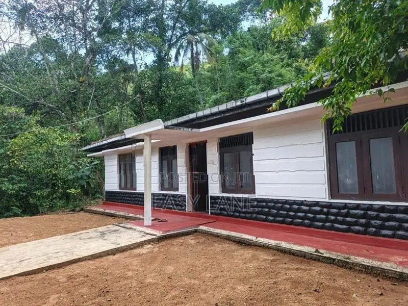 නුවර එලිය පාරට මුහුනලා වටිනා දේපලක්