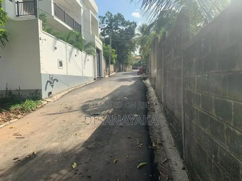 super land for sale in thalawathugoda Ds1767