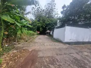 land for sale in koswatte Ds30000