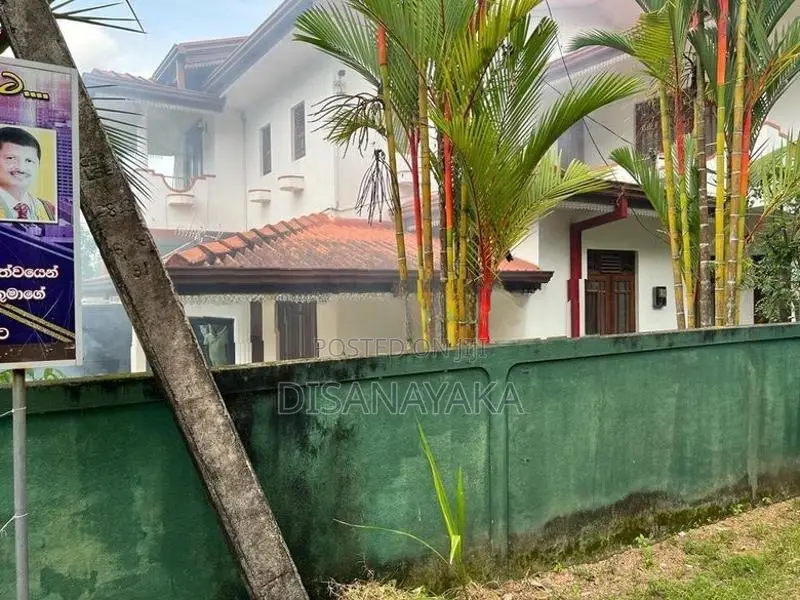 Two Storey House for Sale in Malabe Ds10350