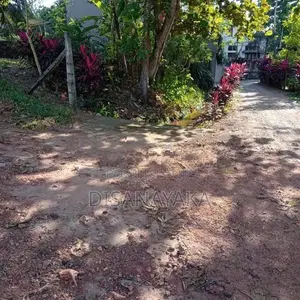 Land for Sale Thalawathugoda DS1972