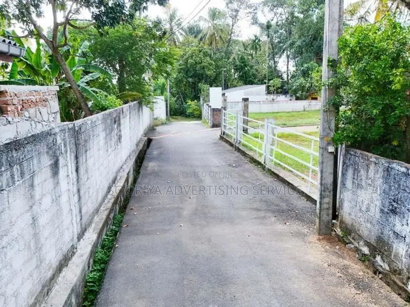 Land for Sale in Kesbawa - Piliyandala