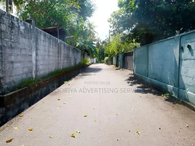 Land for Sale in Kesbawa - Piliyandala