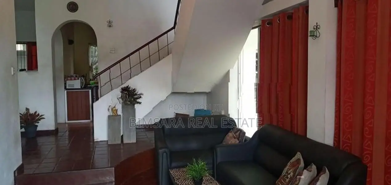 Two Storey 4BR House on 10P Land for Sale in Arangala | SH11203