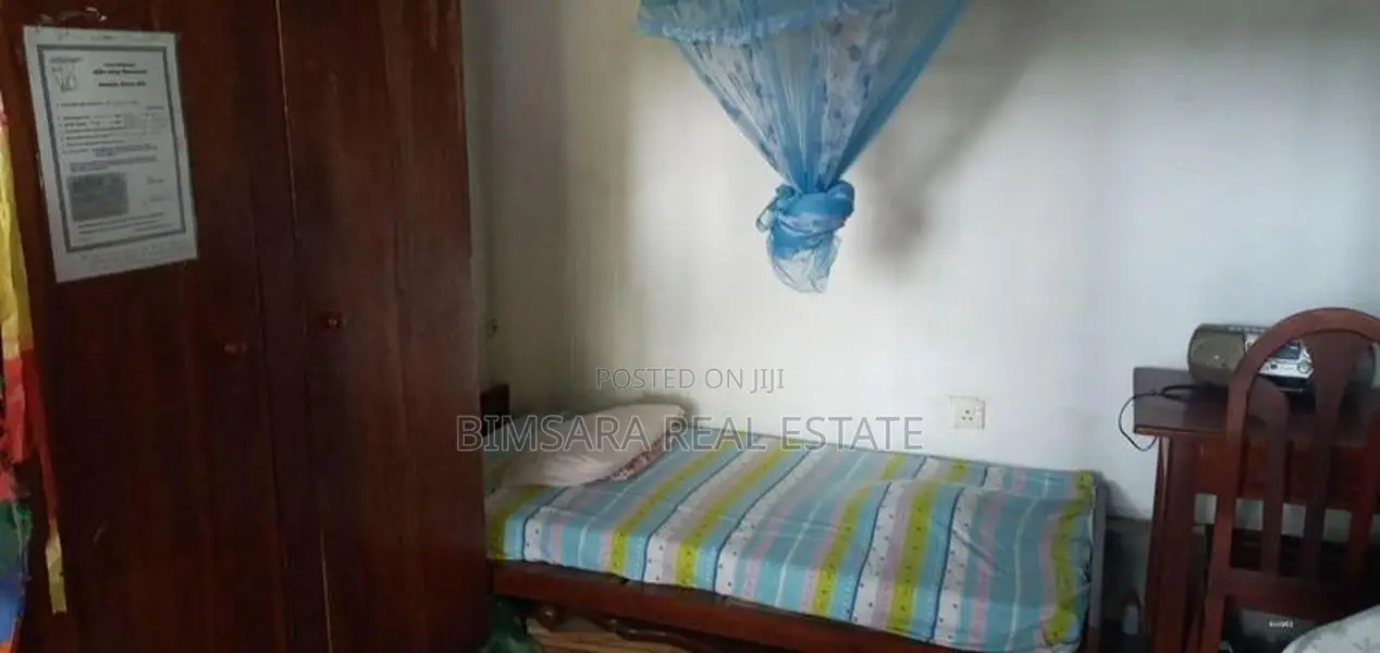 Two Storey 4BR House on 10P Land for Sale in Arangala | SH11203