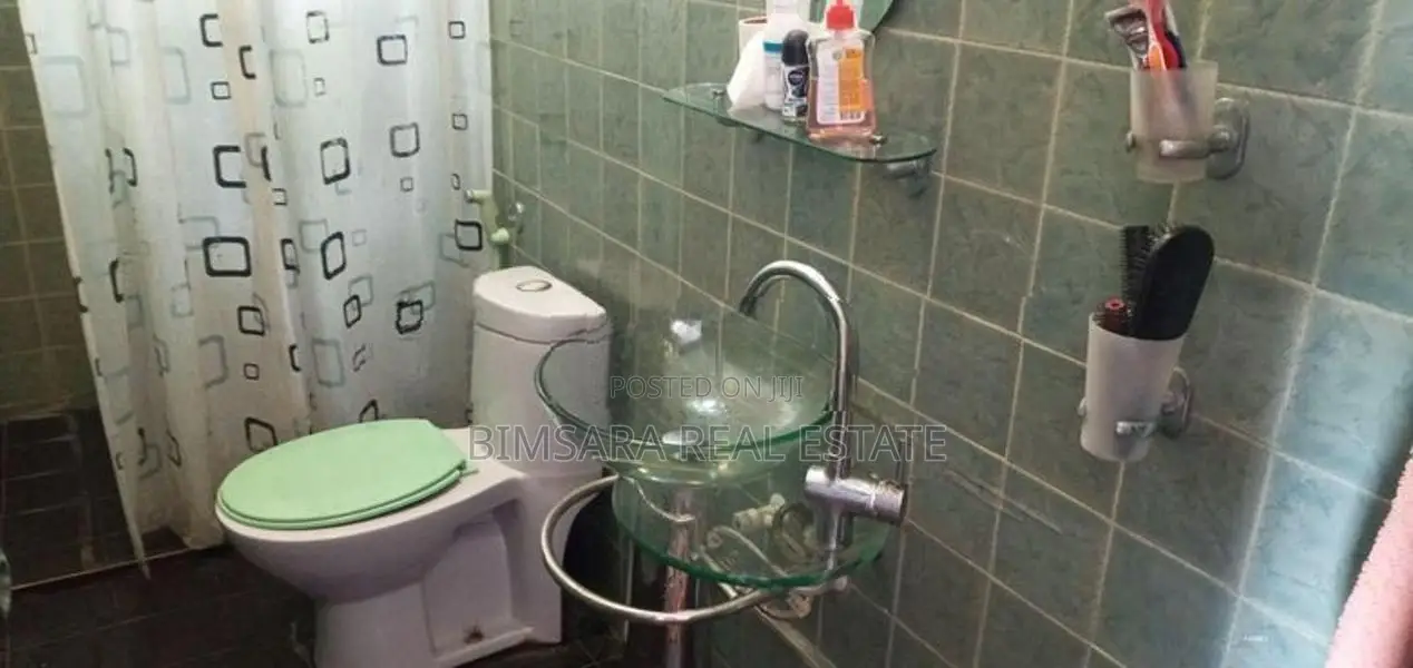 Two Storey 4BR House on 10P Land for Sale in Arangala | SH11203