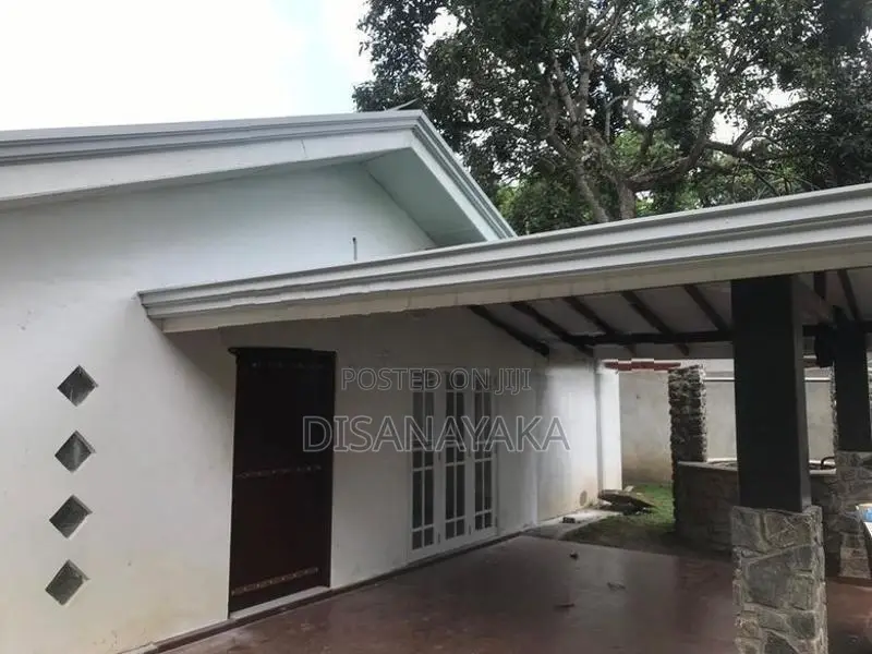 House for Sale in Battaramulla Jayanthipura Ds1234