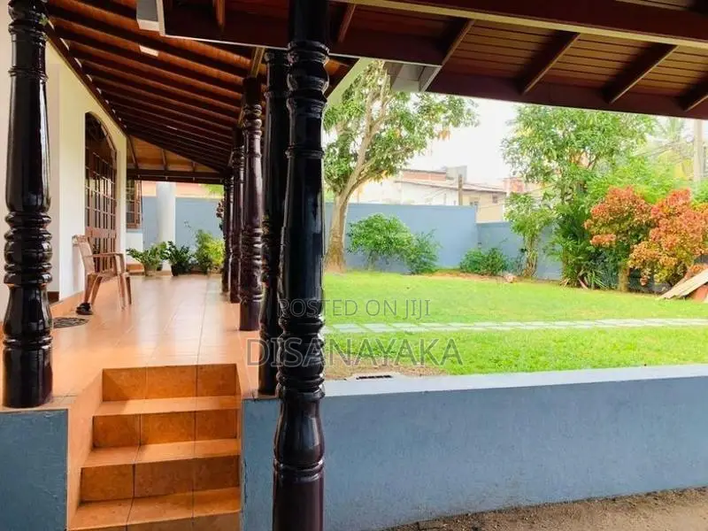 Two Storey House for Sale Battaramulla Ds 2805