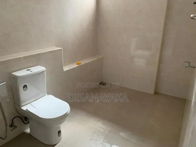 Two Storey House for Sale in Battaramulla Ds098