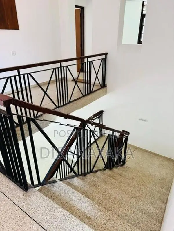 Luxury House for Sale Nugegoda DS1734