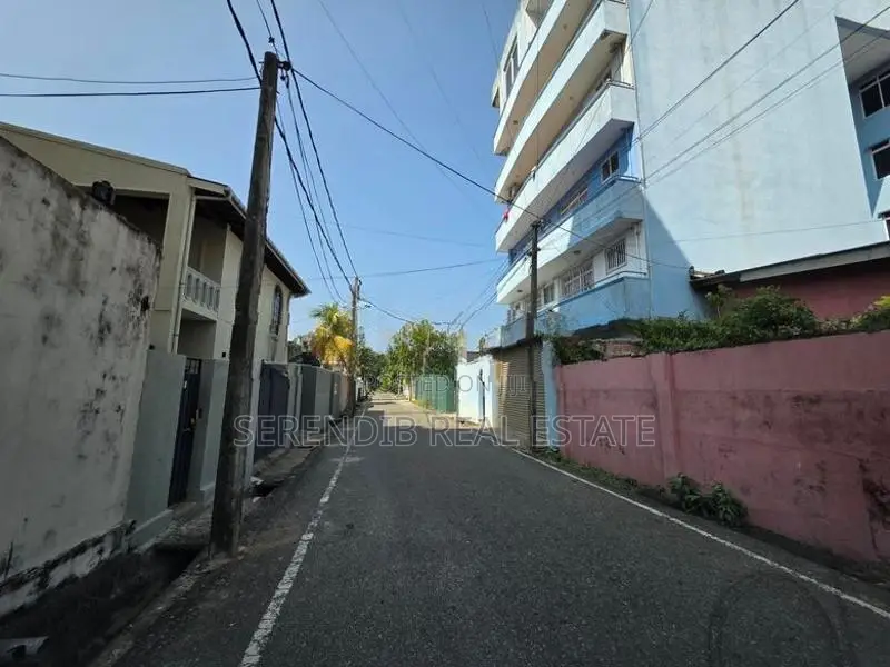 27 Perches Land Sale in Dehiwala Sea Side
