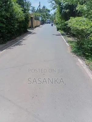 Kesbewa Halpita 30 Perches Land For Sale