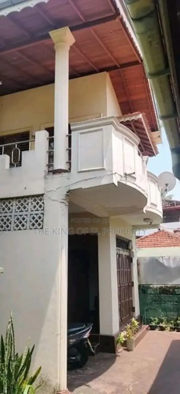 House for sale in Wattala