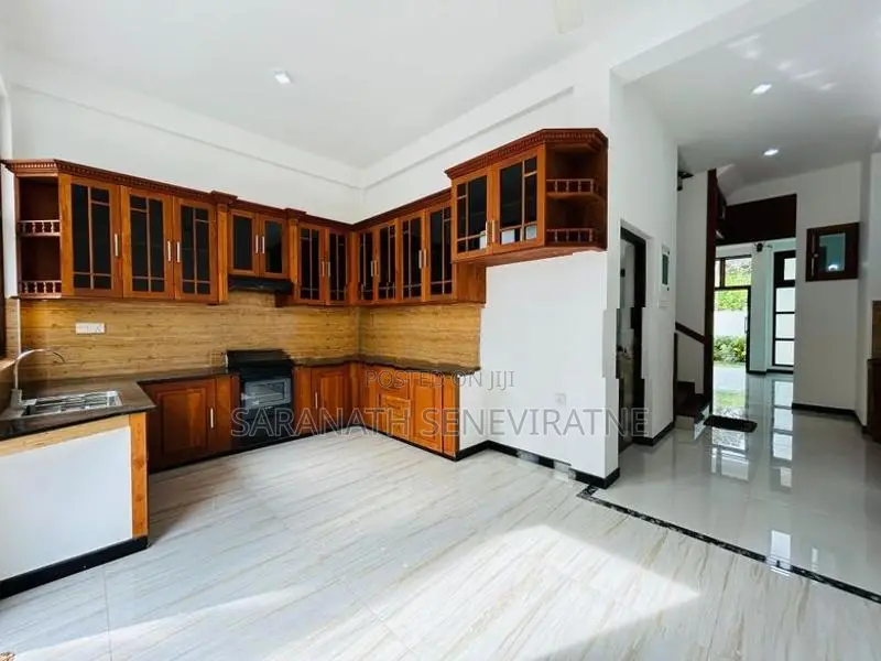 Brand New Supper Luxury House for Sale in Ja-ela, Colombo Road