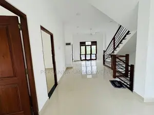 අති සුඛෝපභෝගී අලංකාර නවීනතම නිවස විකිණීමට piliyandala