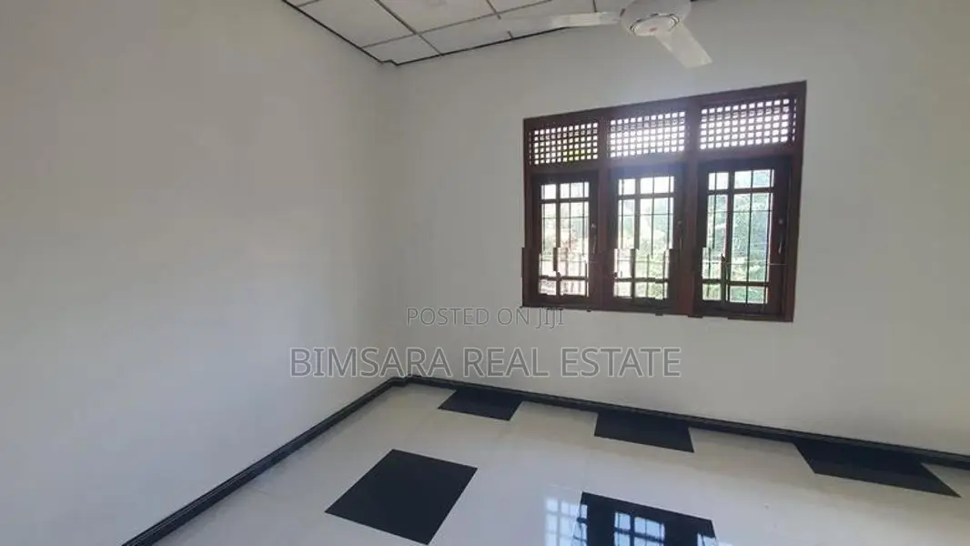 BRAND NEW 4BR 2STORIED HOUSE IN A VERY RESIDENTIAL AREA,HOMAGAMA|LH037
