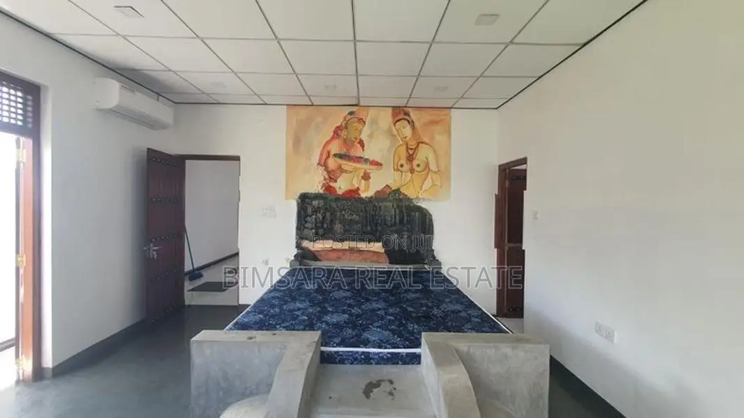 BRAND NEW 4BR 2STORIED HOUSE IN A VERY RESIDENTIAL AREA,HOMAGAMA|LH037