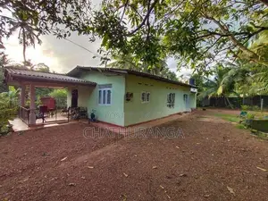 HOUSE WITH 30 PERCH LAND SALE කඩවත කාපට් පාරට මුහුණලා